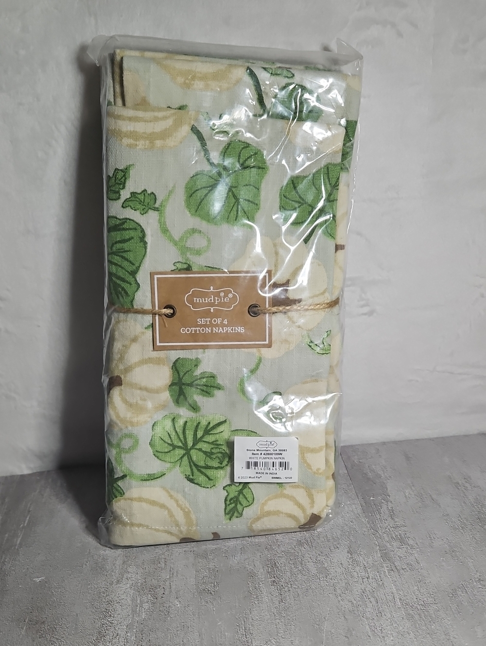 Set Of 4 Cotton Napkins By MudPie NWT